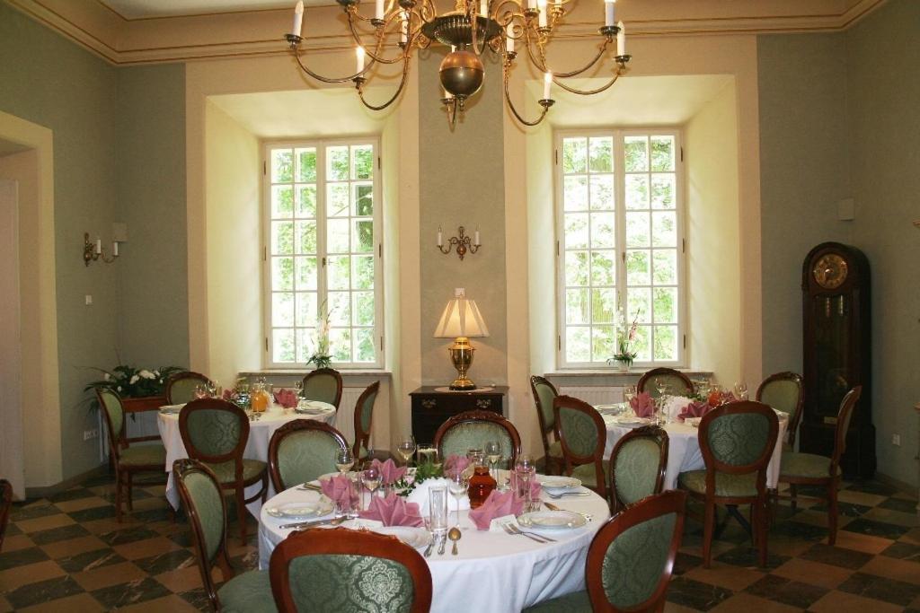 Palac Kurozweki Aparthotel Luaran gambar