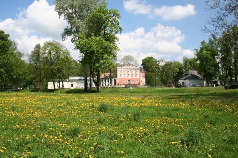 Palac Kurozweki Aparthotel Luaran gambar